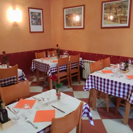 La Fonda Llobera 2*