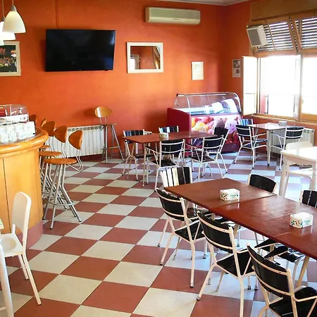 La Fonda Llobera 2*